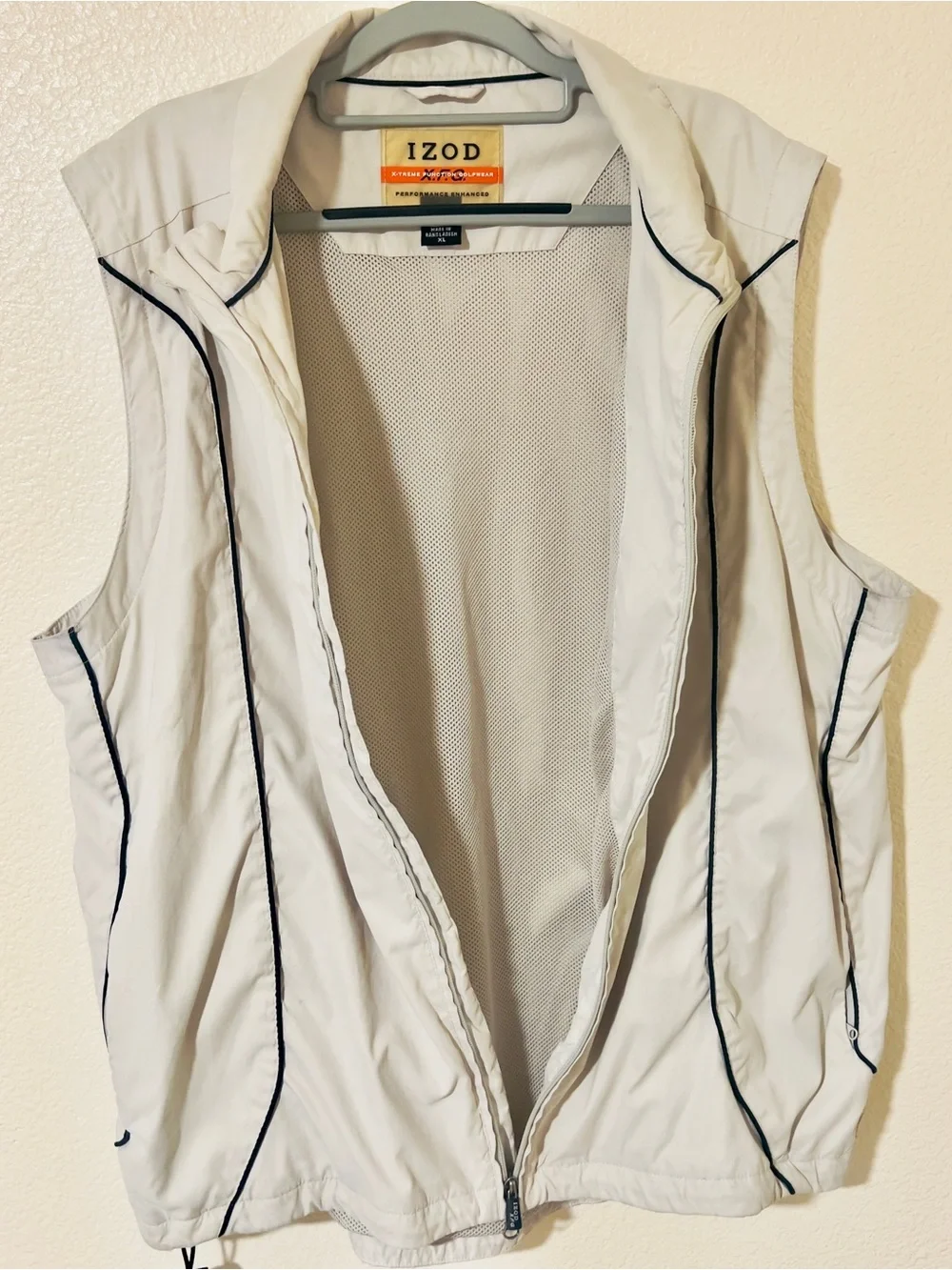 Y2K IZOD XFG Men’s Cream Vest with Black Piping Size XL